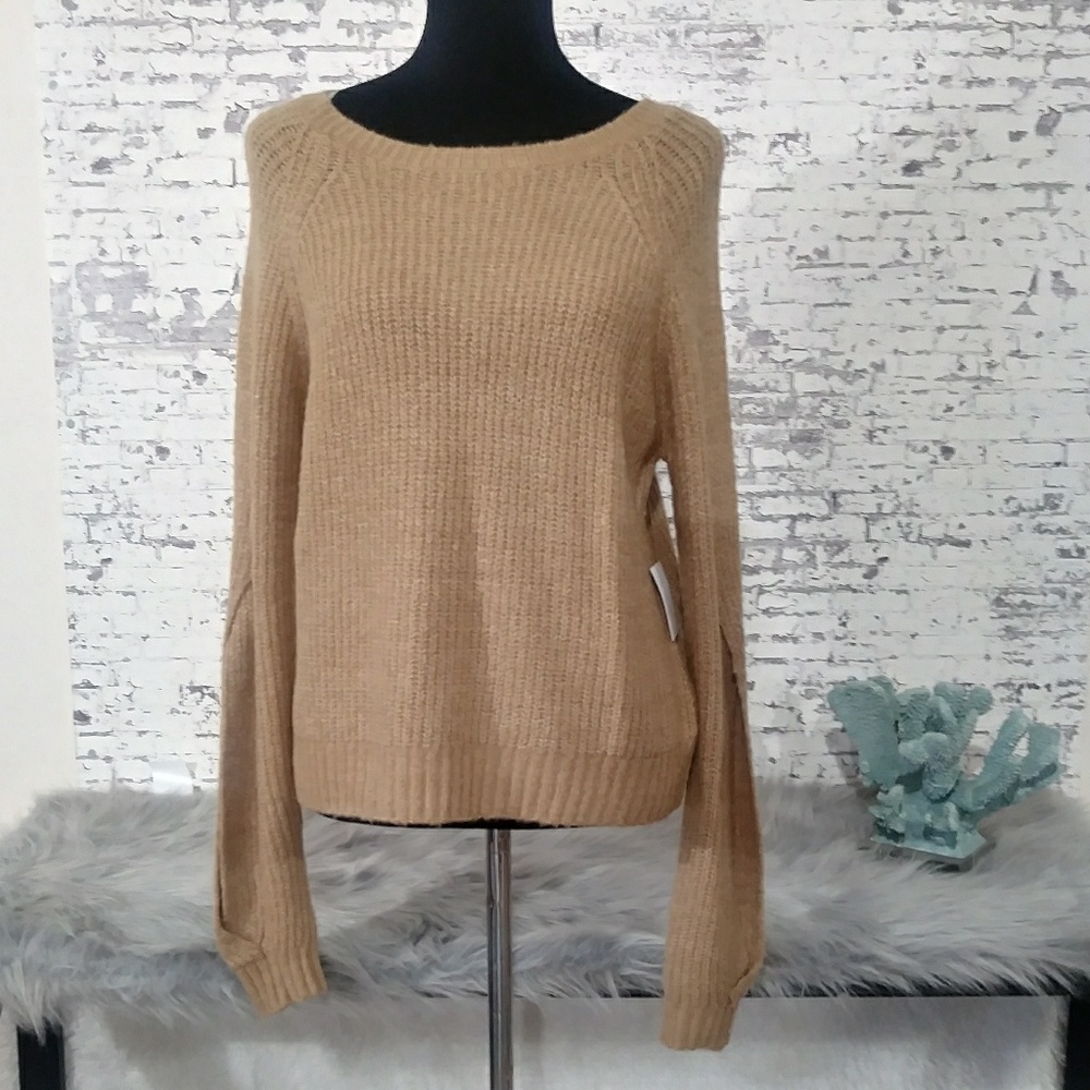 Open sleeve sweater